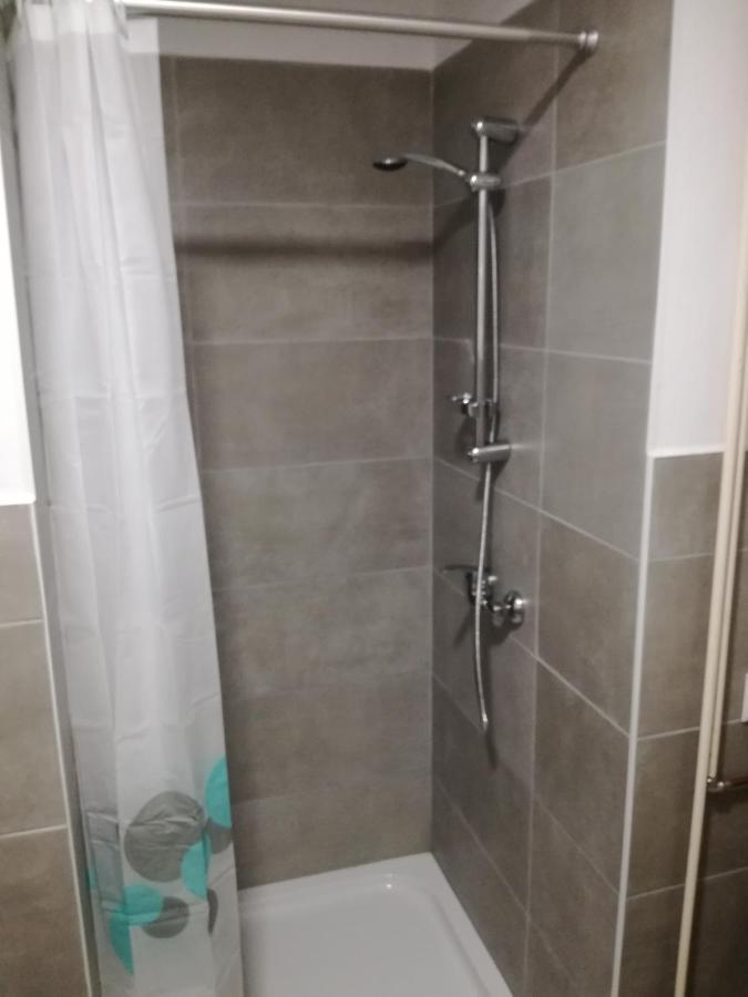 Guesthouse Skofije Ob Parenzani Spodnje Skofije Exterior foto