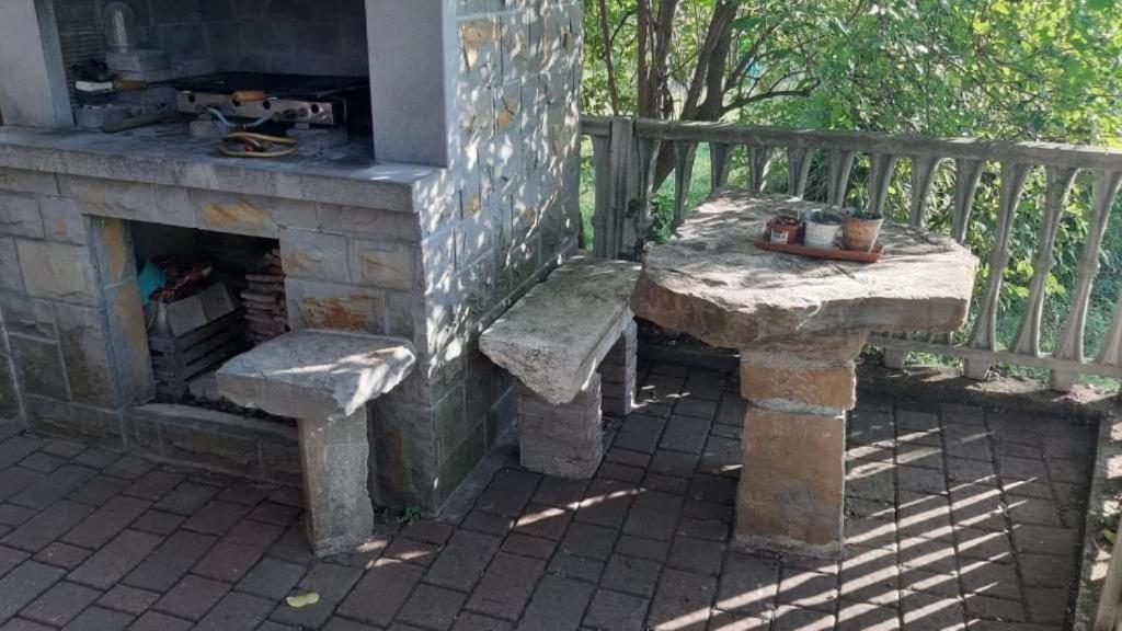 Guesthouse Skofije Ob Parenzani Spodnje Skofije Exterior foto
